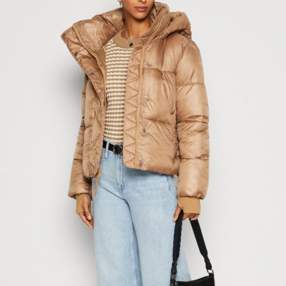 Gap Primaloft Cropped Puffer Coat Medium Tall Water Resistant Detachable Hood